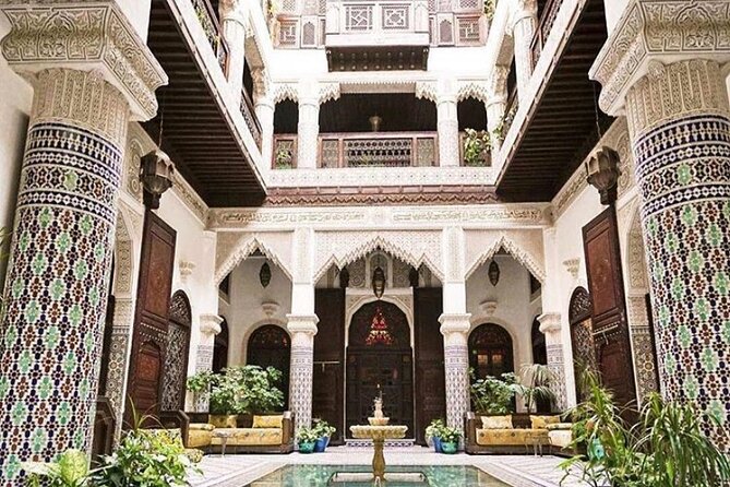 10 Days 9 Nights Luxury Tour of Morocco - Crossing the Middle Atlas toward the Sahara