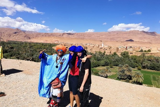 3 Days 2 Nights Desert Trip From Fez to Marrakech in Group - Drivers, group size, and the real pace