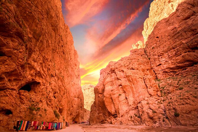 3 Days Merzouga Desert Tour from Marrakech with Luxury Camp - Sunrise and a very long return to Marrakech