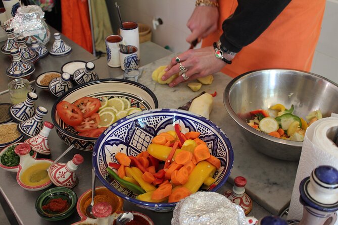 3 Hour Moroccan Cooking Class in Marrakech - Choosing your Moroccan tagine