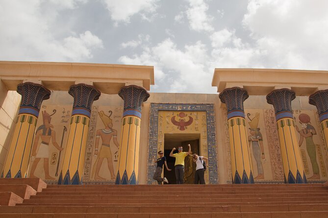 4-Days Adventures from Marrakech to Fez via Gorges & Desert - Rissani, El Khamlia, and the Saharan edge