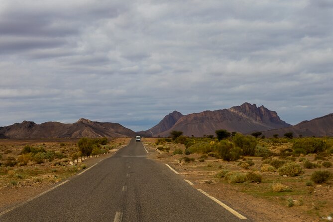 4 Days Desert Safari Tour from Marrakech to Merzouga - The long road back to Marrakech