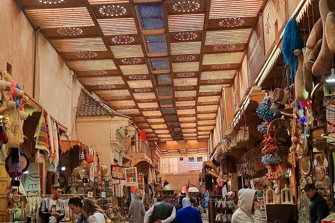 4hr Best Private Marrakech Highlights walking Tour all included - Jemaa el-Fnaa: a quick look at Marrakech’s famous square
