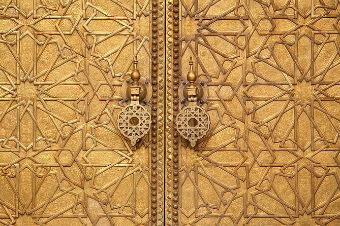 5-Hour Private Walking Tour of the Medina in Fez - Why a private walk helps in Fez