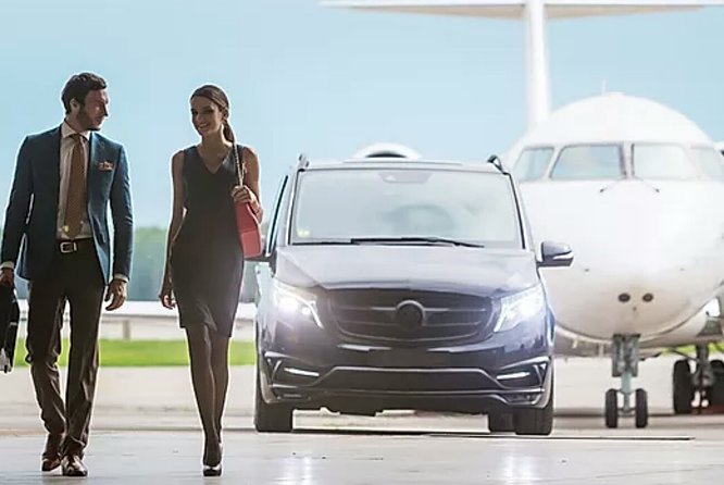 Agadir Airport Transfer Service 24/7 - Timing your airport pickup