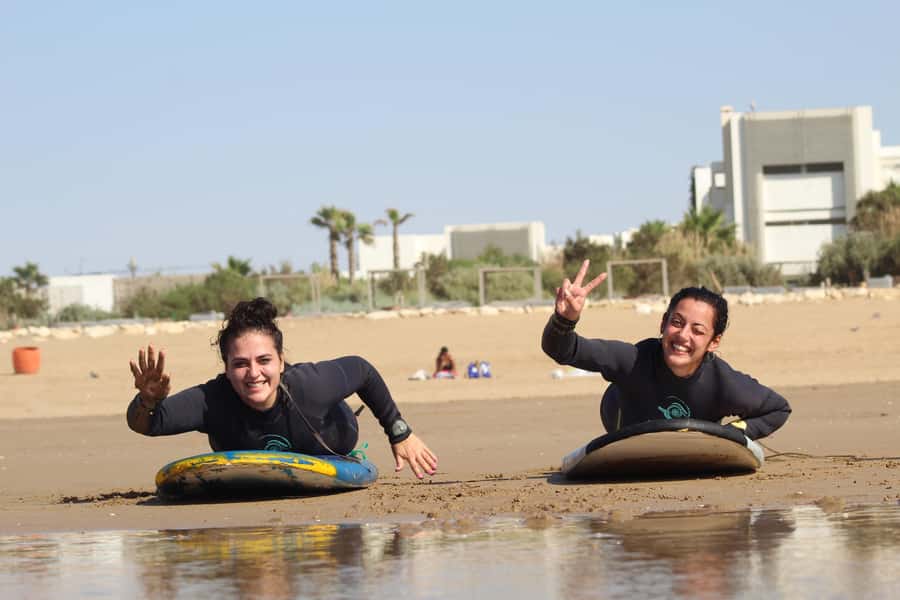 Agadir: Beginner Surf Lesson – Equipment Included - Meeting Othman in front of Les Dunes Dor Hotel