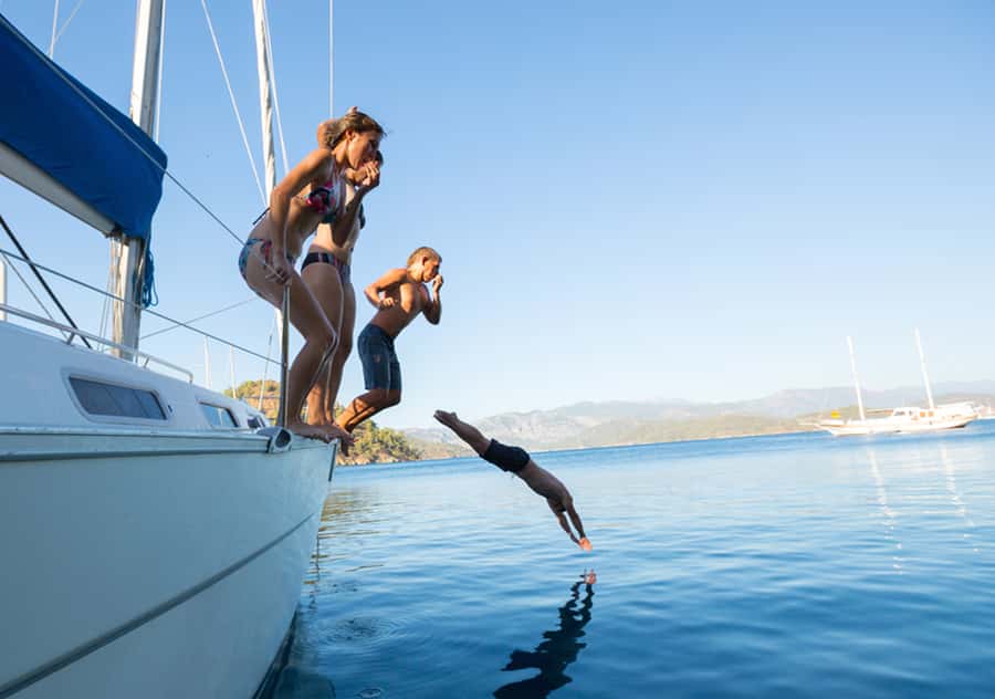 Agadir: Boat Trip with Fishing, Swimming, and BBQ Lunch - A swimming stop in the Atlantic
