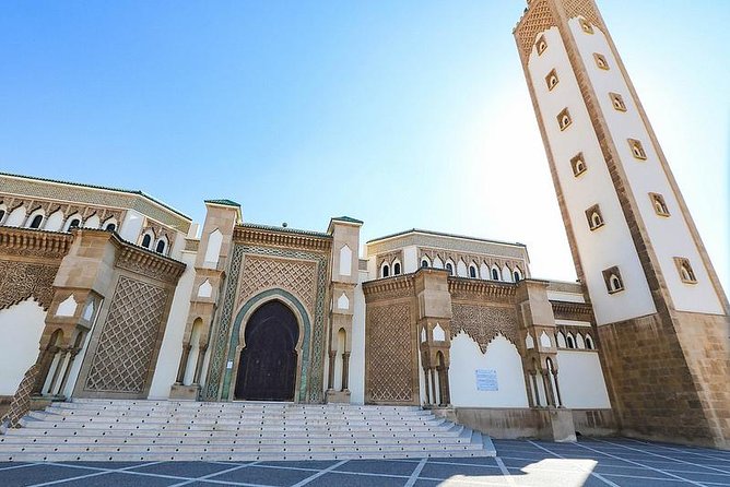 Agadir Guided City Tour Including Hotel pickup - The mosque stop focuses on the exterior
