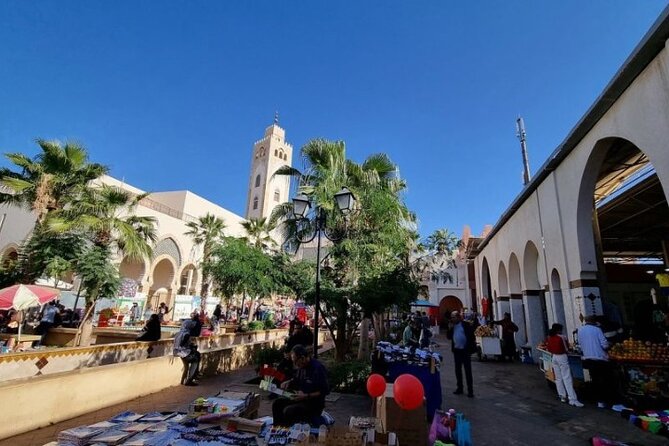 Agadir Guided old medina Tour With Hotel Transfer - Mosque architecture and a short photo stop