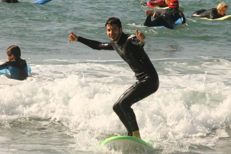 Agadir: Taghazout Beach Surf Lesson with Lunch and Transfer - Lunch under the umbrellas