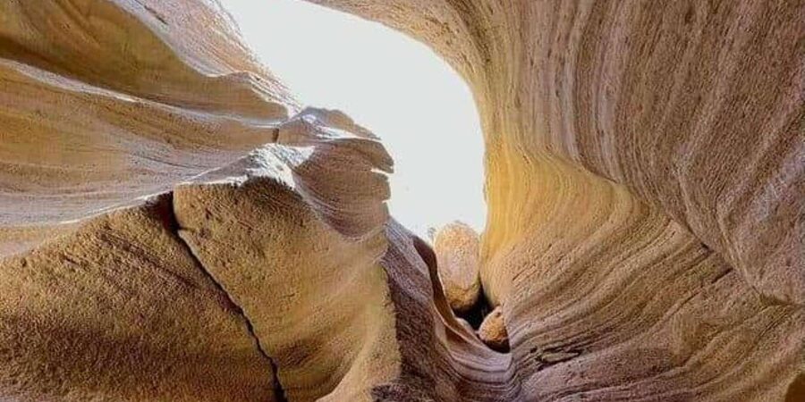 Agadir/Taghazout: Sandboarding & Visit of Canyons With Lunch - Walking into the canyon beside the dunes