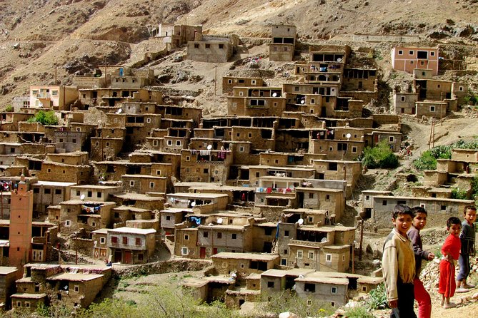 Agafay Desert & Berber villages & Atlas Mountains, Full Day Trip From Marrakech - From Marrakech to Agafay’s rocky desert