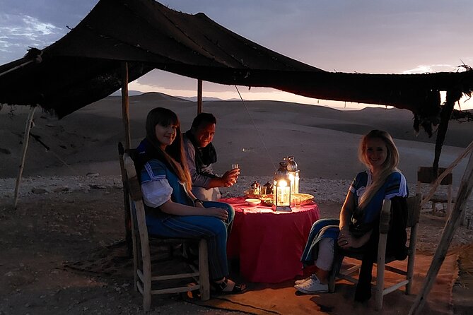 Agafay Desert Sunset Tour - Mint tea, cake, and a Berber camp stop
