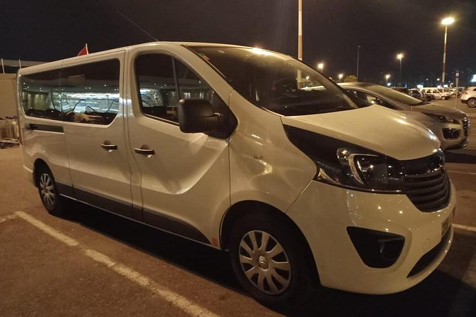 Airport transfer Marrakech: Transfer to your hotel in Marrakech - The Bilingual Driver and Arrival Support