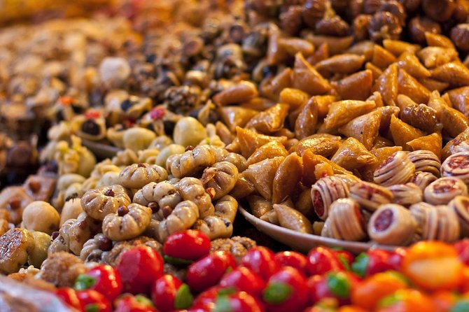 Authentic Moroccan Food Tour in Marrakech with Dinner - The rooftop dinner and what to expect
