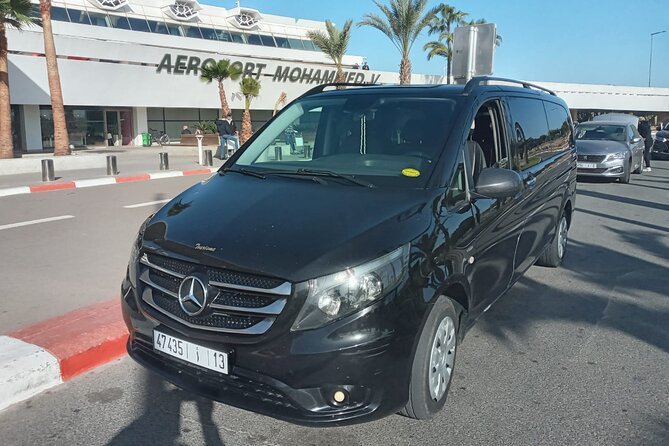 Casablanca Airport (CMN) to Casablanca City Center Private Transfer - Finding your driver at Casablanca Airport