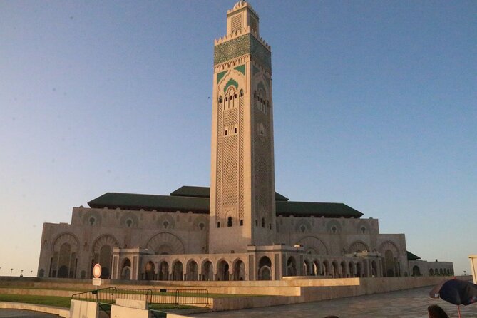 Casablanca and Morocco Shared Walking Tour with Licensed Guide - From Sacred Heart Cathedral to Arab League Park