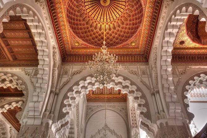 Casablanca City Tour: Hassan II Mosque, Arab League Park & Sights - The Old Medina is best seen on foot