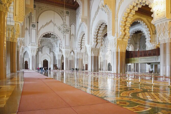 Casablanca City Tour: Hassan II Mosque, Medina & Hidden Gems - Mohammed V Square and Casablanca’s French-era face