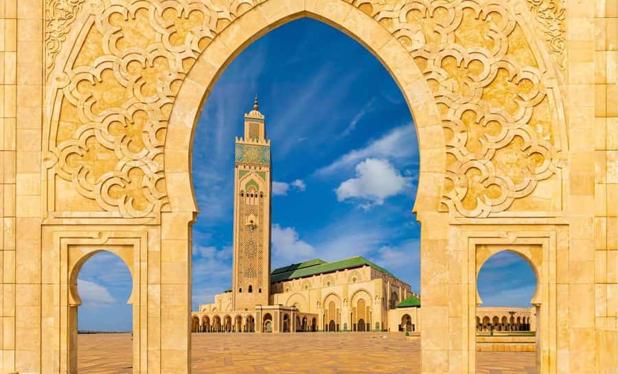 Casablanca: City Tour with Hassan II Mosque Entry Ticket - Old Medina and United Nations Square