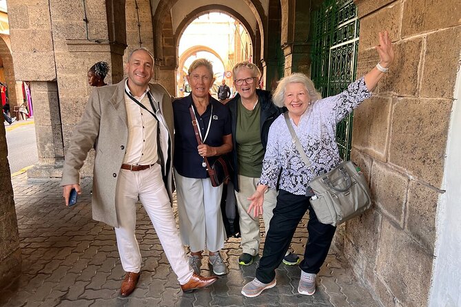Casablanca Cruise break Tour including Guided Mosque Ticket - Rick’s Café is mostly a photo stop