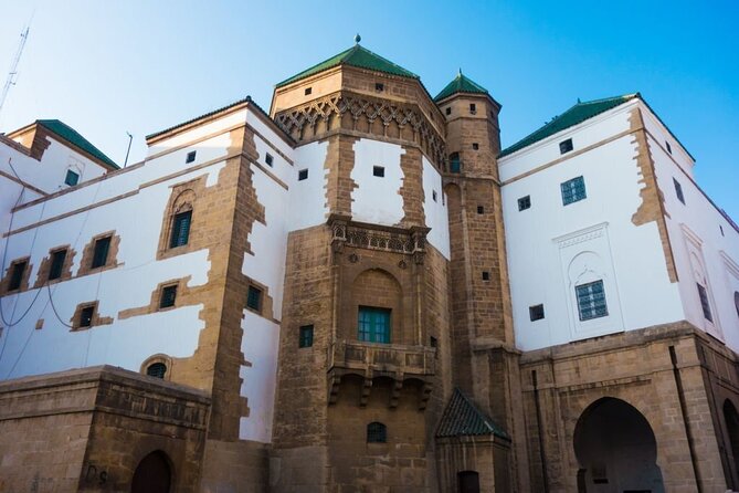 Casablanca Layover Tour with Round-Trip Airport Transfer - The Central Marketplace and Local Life
