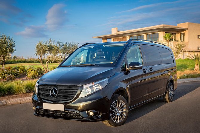 Casablanca Mohamed V Airport to Hotels Private Arrival transfer - What the drive from CMN to Casablanca is like