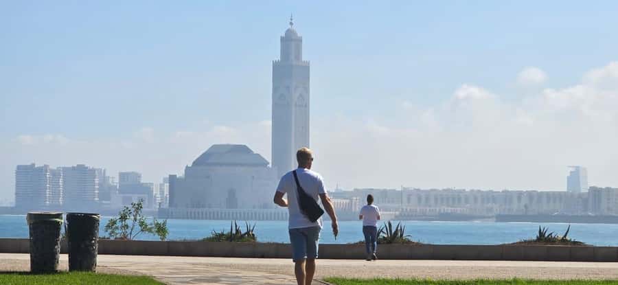 Casablanca: Private Guided Tour with lunch - Mohammed V Square and the city’s public face