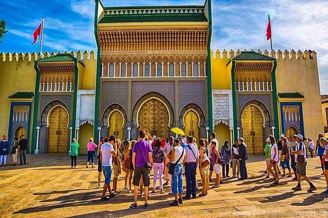 Casablanca to Fez Private Transfer with Full Fez Tour and Lunch - Six hours inside the Medina of Fez