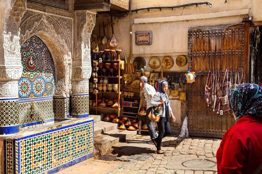 Casablanca to Fez: Scenic & Historical Day Trip with Lunch - First sights around Fez