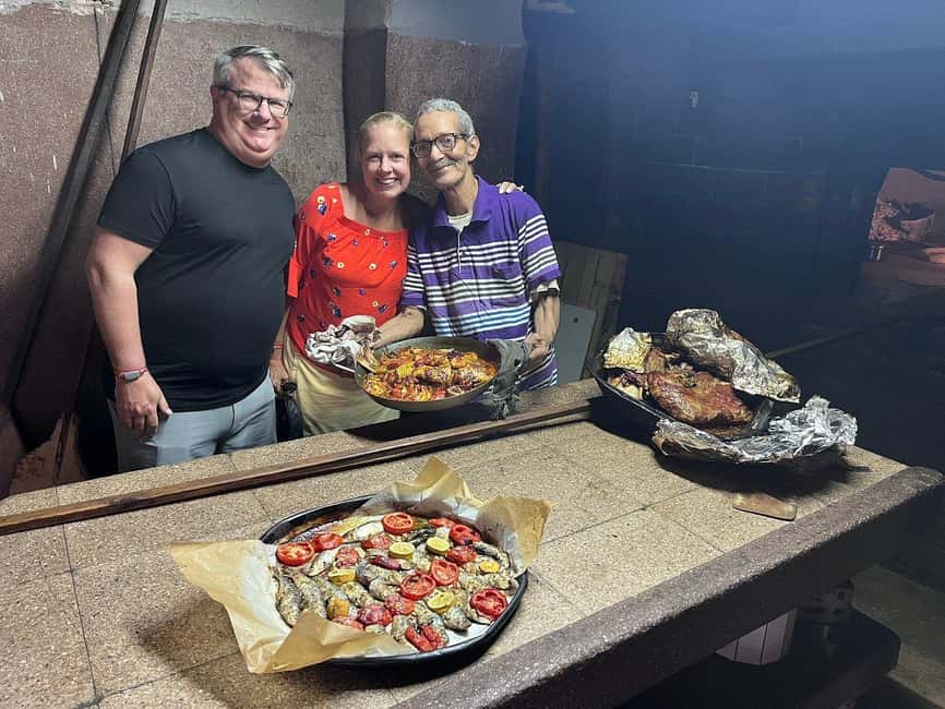 Casablanca: Tour & Guided Mosque Ticket Cruise Excursion - Markets, crafts, and a more local side of Casablanca