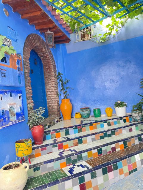 Chefchaouen: Hidden Gems Guided Tour with Mint Tea - What the Guides Add