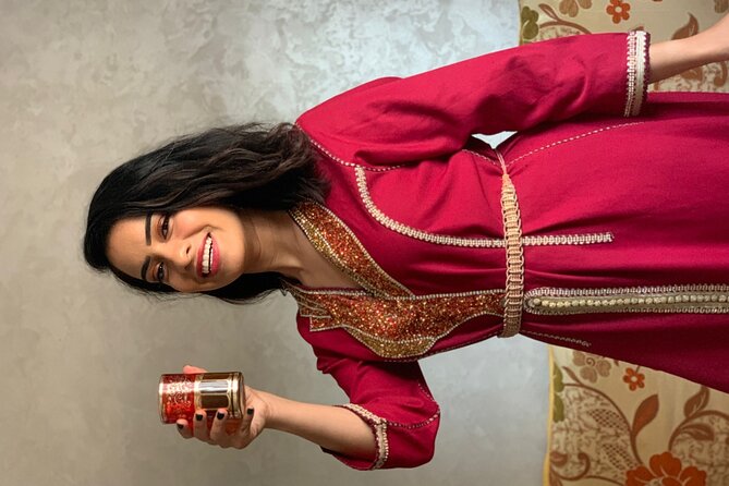 Cook Moroccan Food & Try on Traditional Clothes like a local - A Casablanca welcome with mint tea and homemade cookies