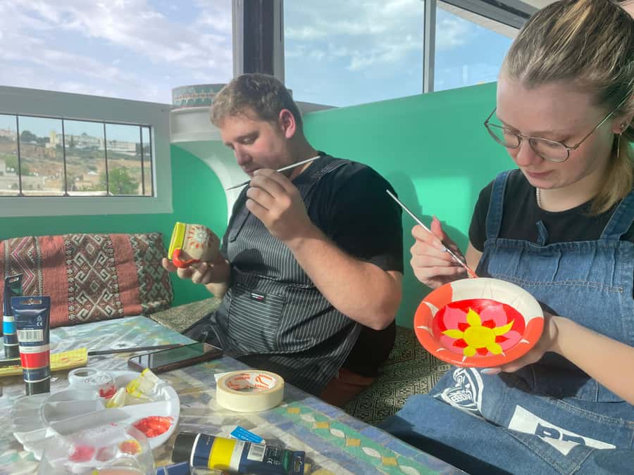 Creative Painting on Fes Pottery - Key points at a glance