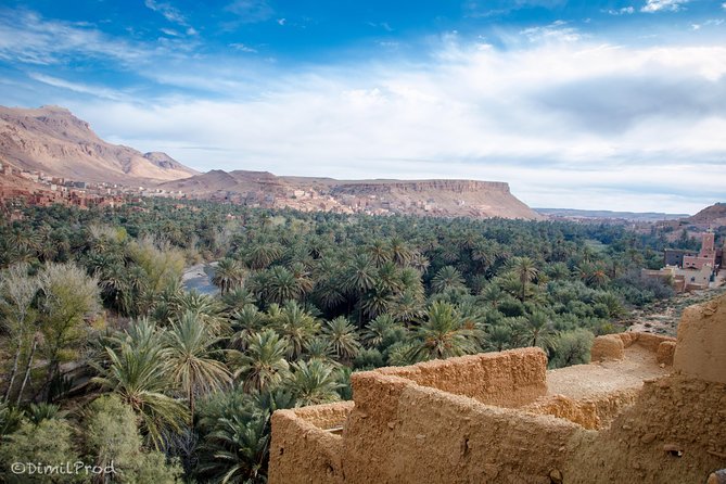Day Trip from Marrakech to the ancient Kasbah Ait Ben Haddou & Telouet valley - Walking through Ait Ben Haddou