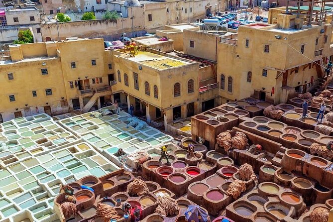 Discover Fes: Culture, handicraft & Hidden Treasures - Sacred sites require explanation from the outside