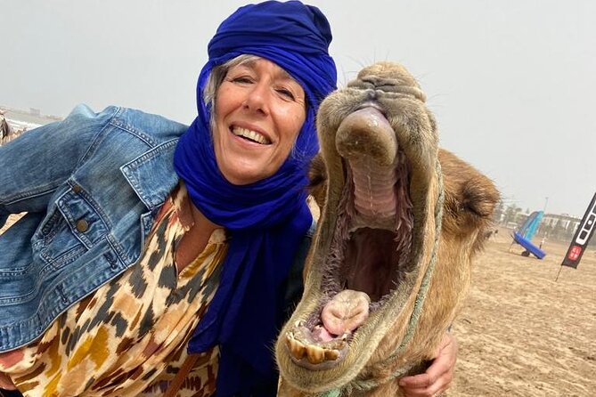 Essaouira: 2H camel/pick up and drop off including - Why the sunset departure is worth choosing