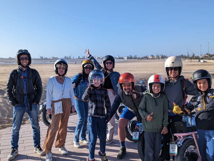 Essaouira: Area Highlights Guided E-Bike Tour - Small-group logistics and the best time to go