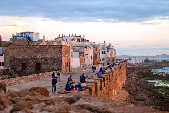 Essaouira Guided Tour: 3 on 1 - Nightlife tour, Live like a local & Street food - Fishing port: where the meal begins