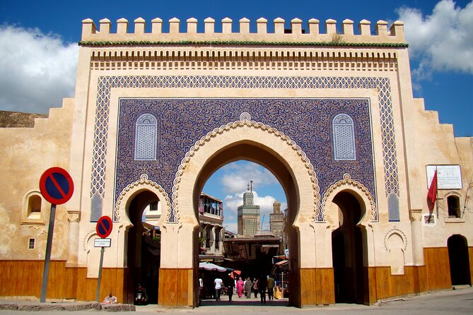 Exclusive Fez Medina Walking Tour with Private Guide - The medina’s lanes, doors, and souks