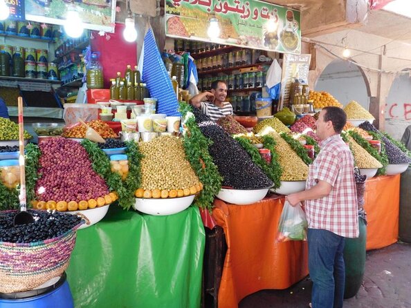 Explore Agadir Souk El Had With a Licensed Tour Guide - Why Souk El Had deserves a place in your Agadir plans