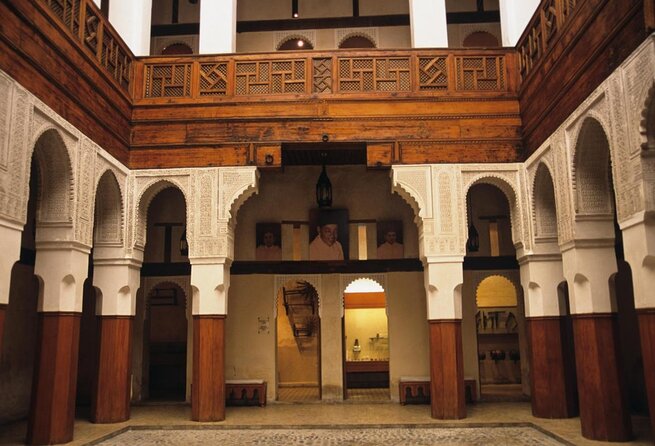 Fes Medina Circuit (All comfort) - Al-Qarawiyyin brings scholarship into the route