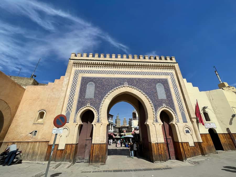 Fes: Medina Guided Tour with Local - Andalusian Mosque, Nejjarine Fountain, and Museum Nejjarine