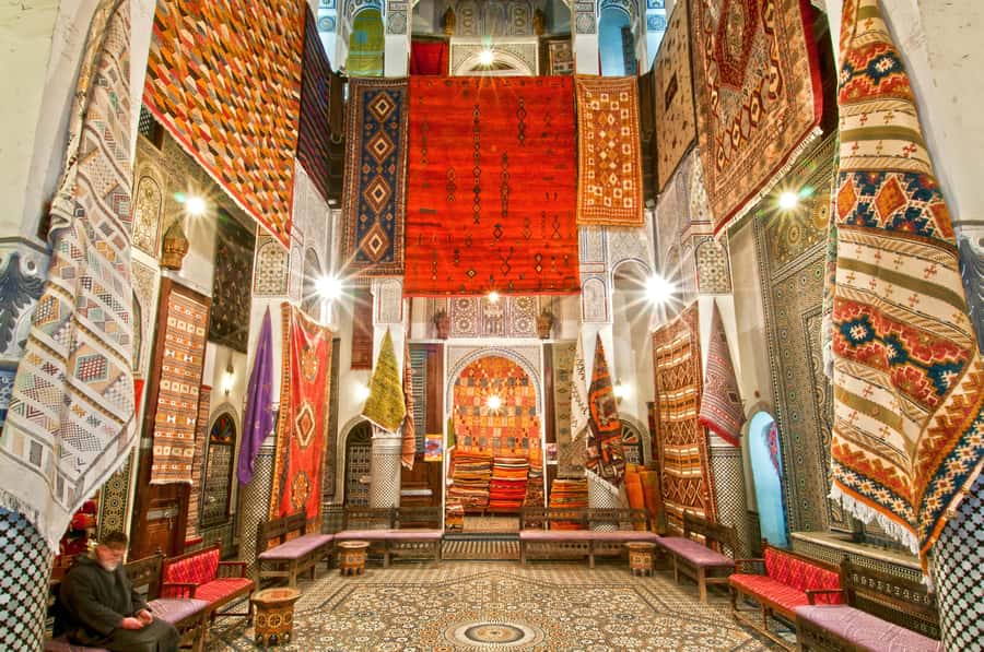 Fes: Royal Palace, Madrasa, Tannery & Souks and Medina Tour - Is four hours enough for the main sights?
