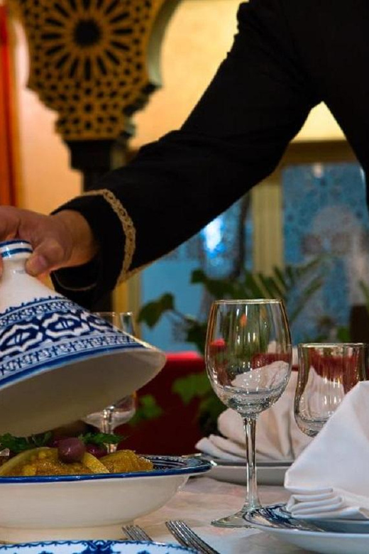 Fes : Unforgettable Dinner Show Experience with hotel pickup - Should you book the Fès dinner show?