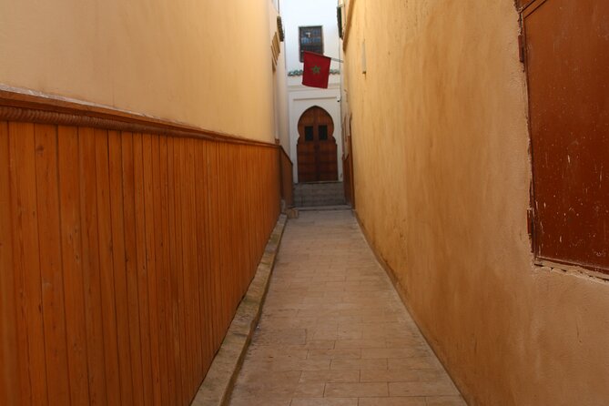 Fes wonders - Al-Qarawiyyin and the Zaouia of Moulay Idriss II