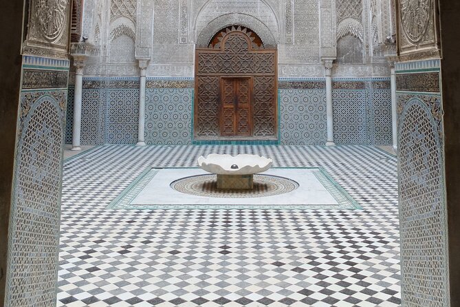 Fes wonders - Bou Inania Medersa and the craft of Islamic design