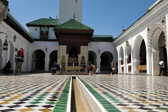 Fez guided Tour with a Local Guide - Chouara Tannery is memorable, but prepare for the smell