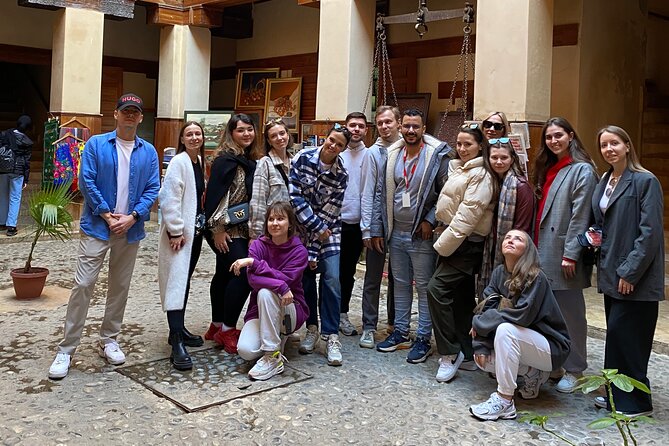 Fez Highlights Half-Day Tour: Unveiling the Best of the Medina - Place R’cif and the rhythm of daily Fez