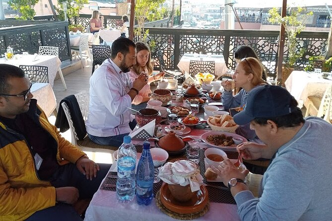 Fez medina and it's secrets : cultural tour (private) - Entering the walled Fez medina at 9:30